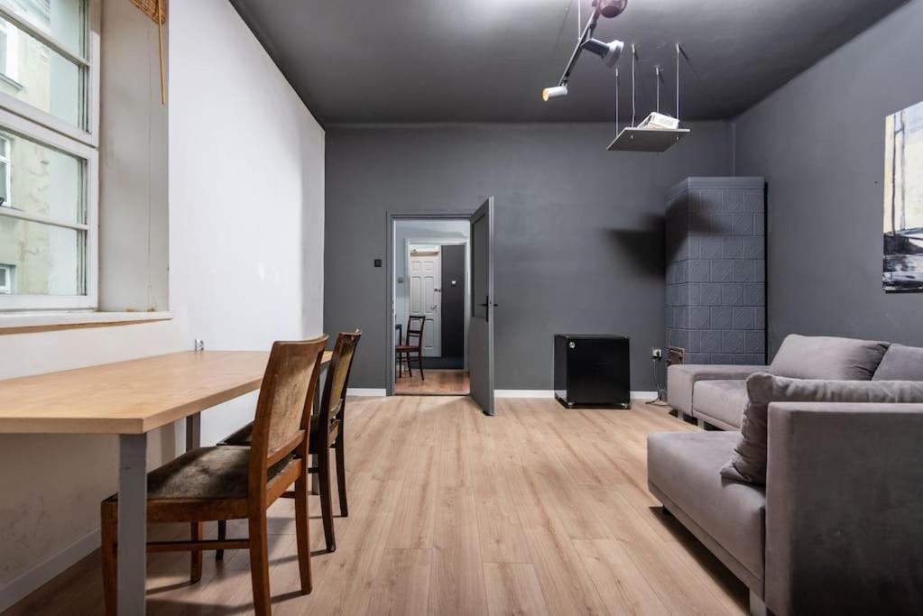 Industrial Apartment - Jewish Quarter By Upstairs كراكوفيا المظهر الخارجي الصورة